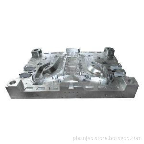 Cold Runner Auto Parts Mould Plastic Injection Mold Tool wi